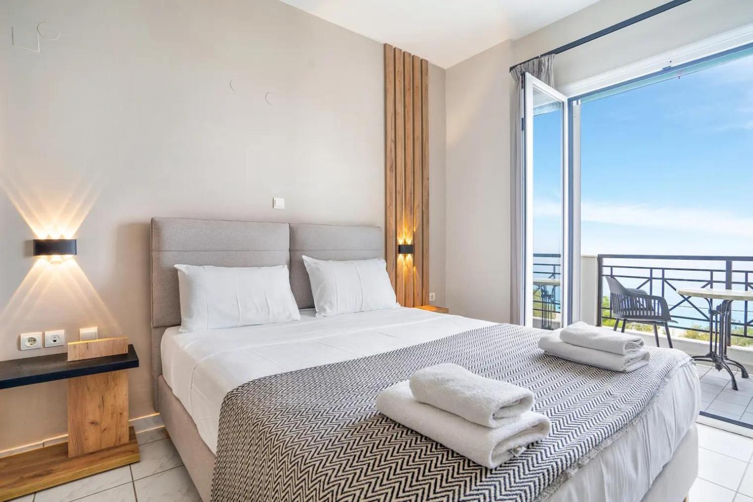 Sunset Premium 4 *